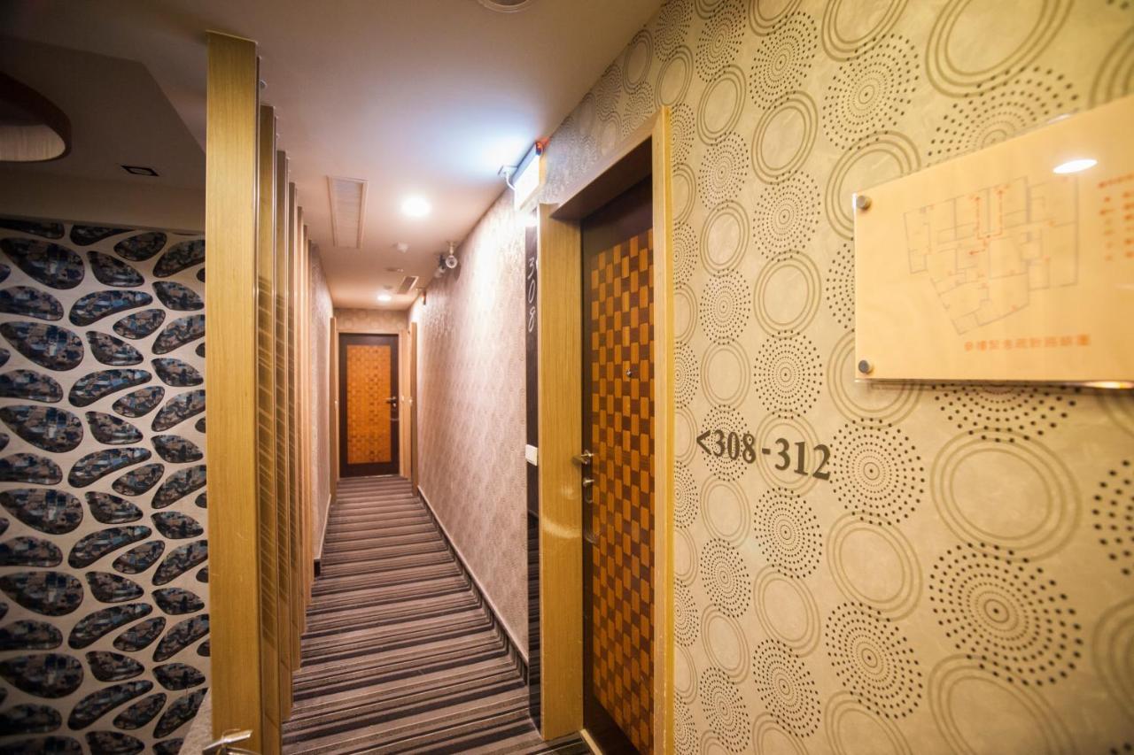 Love Hotel Pingtung Экстерьер фото